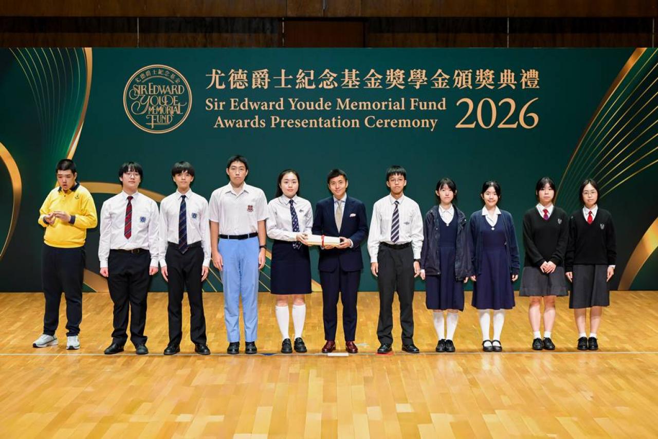 左四: 陸堯同學
